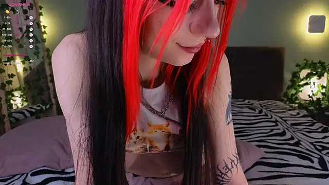 TristaRoht online show from January 11, 2025, 9:15 pm