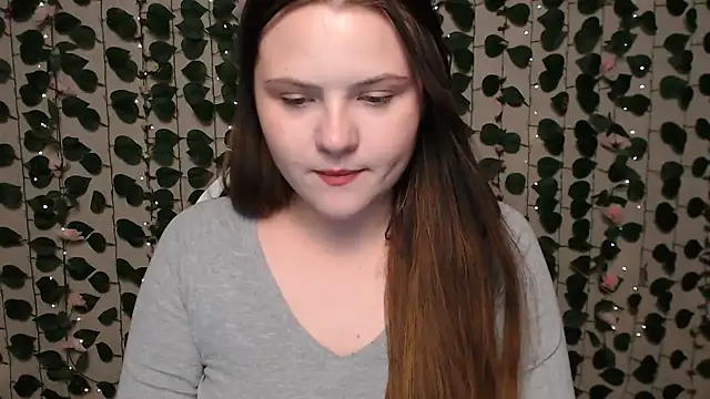 IxxiLiana online show from December 10, 2024, 3:09 am