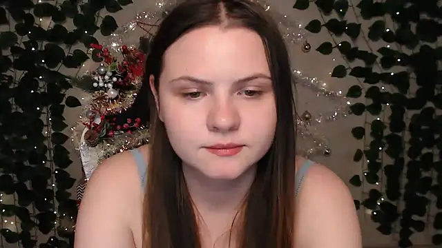 IxxiLiana online show from December 15, 2024, 9:13 am