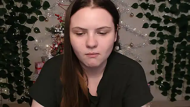 IxxiLiana online show from December 17, 2024, 7:18 am