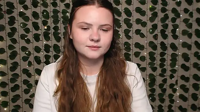 IxxiLiana online show from January 6, 2025, 4:04 am