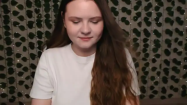 IxxiLiana online show from February 1, 2025, 4:03 am
