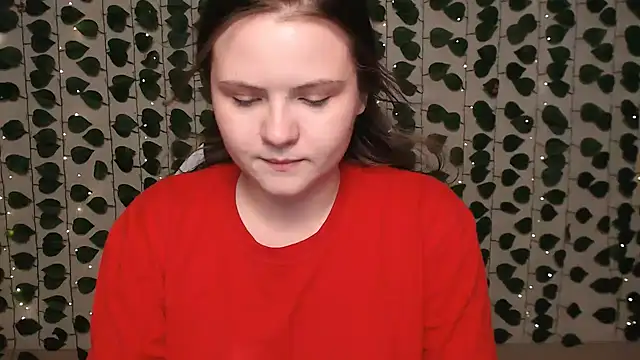 IxxiLiana online show from February 13, 2025, 10:23 am