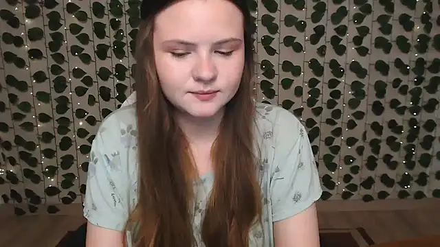IxxiLiana online show from February 27, 2025, 5:13 am