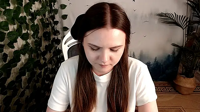 IxxiLiana online show from March 21, 2025, 8:50 am