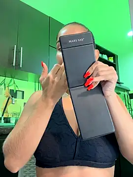 Mau White online show from September 8, 2025, 11:26 pm