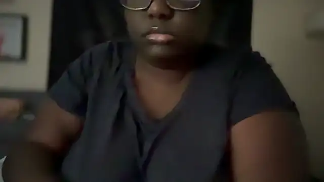 Yagurl  west online show from January 28, 2025, 10:45 pm