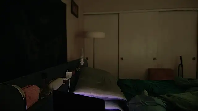 Yagurl  west online show from January 29, 2025, 4:41 pm