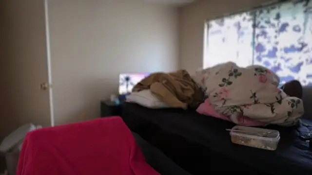 Yagurl  west online show from February 14, 2026, 6:59 pm