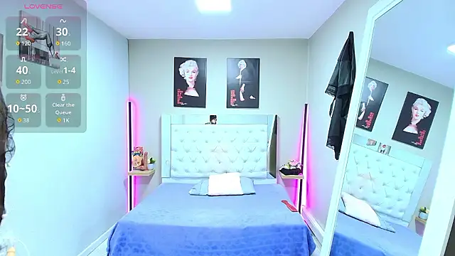 Snapshot of kimmturner chatting on March 4, 2026, 12:55 pm kimmturner online show from March 4, 2026, 12:55 pm