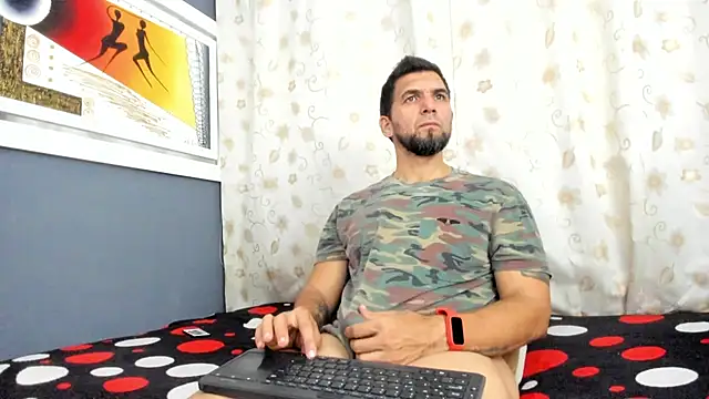 JULESLAKES online show from October 5, 2025, 1:31 pm