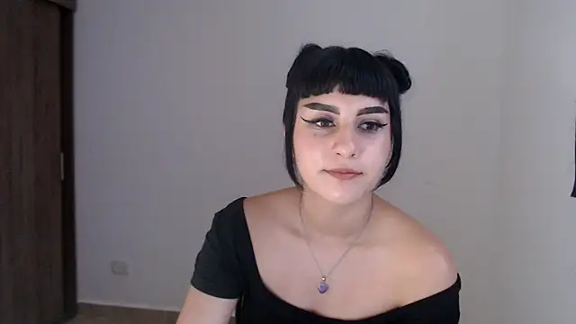 A LittlePrinces online show from February 25, 2025, 7:14 pm