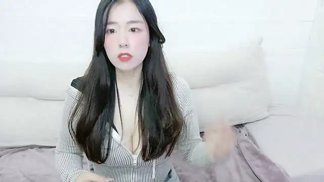 Arisa   online show from January 18, 2025, 2:25 am