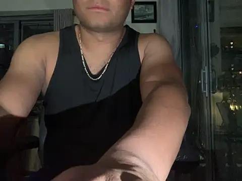 Snapshot of ThickDick_Daddy chatting on October 20, 2025, 6:36 am ThickDick Daddy online show from October 20, 2025, 6:36 am