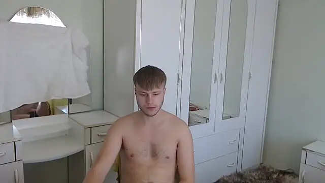 Zoro1999 online show from December 12, 2024, 1:17 pm