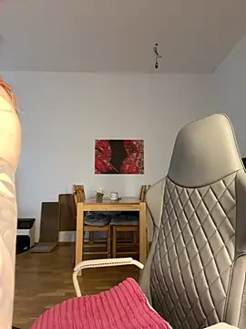 Mona-Peaches online show from December 19, 2024, 12:23 pm