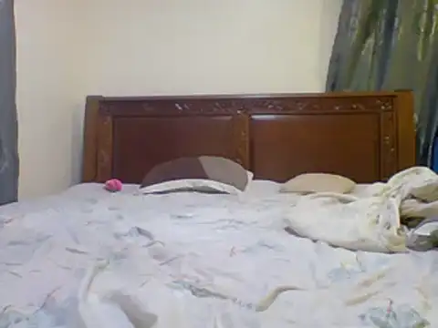 sexy  candyy online show from February 13, 2025, 12:02 am