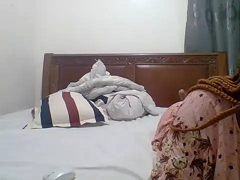 sexy  candyy online show from September 17, 2025, 6:20 pm