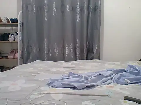 sexy  candyy online show from October 1, 2025, 8:04 pm