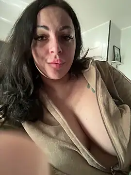 Snapshot of Chloe_Ricci chatting on December 2, 2024, 11:56 am Chloe Ricci online show from December 2, 2024, 11:56 am