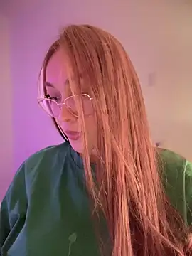 MichelleFerry  online show from March 1, 2025, 7:08 am