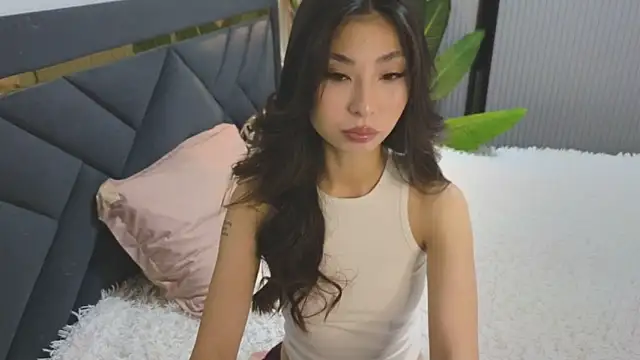 Snapshot of TrishaRey chatting on October 20, 2025, 4:46 am TrishaRey online show from October 20, 2025, 4:46 am