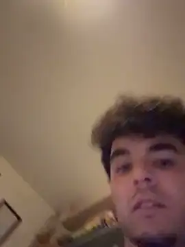 Snapshot of giovanni5281 chatting on February 2, 2026, 3:22 pm giovanni5281 online show from February 2, 2026, 3:22 pm