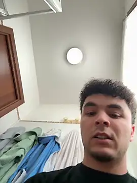 giovanni5281 online show from March 11, 2026, 11:38 am