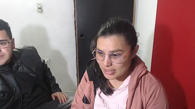 luxury sex 17 online show from March 11, 2025, 2:32 am