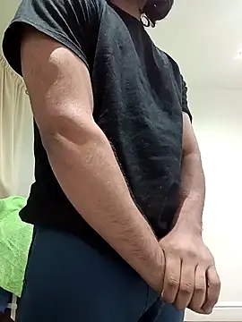 Snapshot of addu24 chatting on February 6, 2025, 9:38 pm addu24 online show from February 6, 2025, 9:38 pm