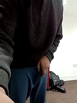 Snapshot of addu24 chatting on February 10, 2025, 8:42 pm addu24 online show from February 10, 2025, 8:42 pm