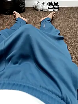 Snapshot of addu24 chatting on February 27, 2025, 9:47 pm addu24 online show from February 27, 2025, 9:47 pm