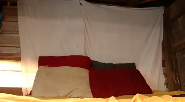 blackcherryx1 online show from February 17, 2025, 5:58 am