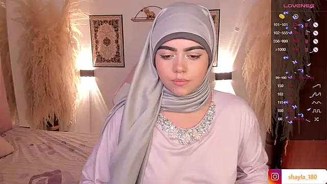 shayla 18 online show from December 4, 2024, 10:51 pm