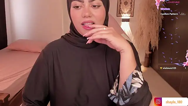 shayla 18 online show from March 15, 2025, 7:16 pm