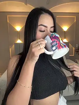 Snapshot of Miss_blue69 chatting on January 9, 2025, 1:39 am Miss blue69 online show from January 9, 2025, 1:39 am