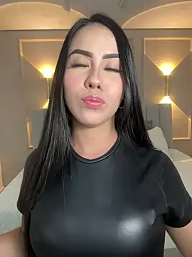 Snapshot of Miss_blue69 chatting on January 19, 2025, 1:53 am Miss blue69 online show from January 19, 2025, 1:53 am