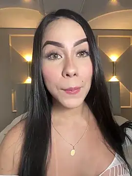 Snapshot of Miss_blue69 chatting on January 23, 2025, 4:41 am Miss blue69 online show from January 23, 2025, 4:41 am