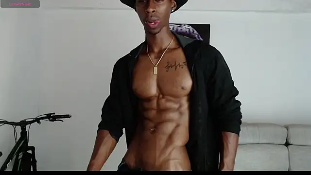 Snapshot of drake_brwon_23 chatting on June 21, 2026, 9:06 pm drake brwon 23 online show from June 21, 2026, 9:06 pm