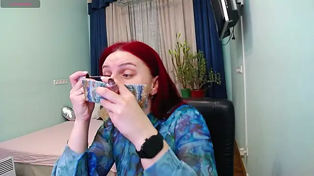 Snapshot of NikaLee chatting on March 18, 2025, 7:52 am NikaLee online show from March 18, 2025, 7:52 am