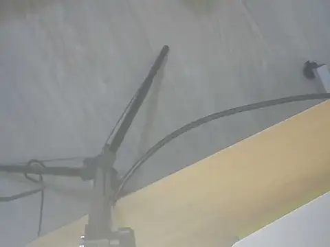 Snapshot of East_queen chatting on December 12, 2024, 8:25 am East queen online show from December 12, 2024, 8:25 am