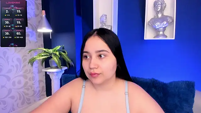 Amaraevans  online show from March 3, 2025, 12:16 pm