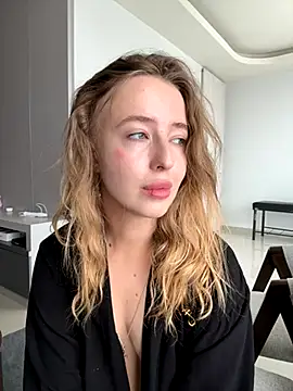 Snapshot of Nura_n_Sarah chatting on November 2, 2025, 3:20 am Nura n Sarah online show from November 2, 2025, 3:20 am