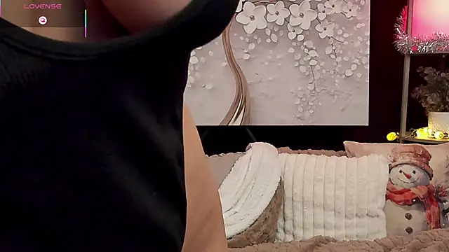 Entitled Bitch online show from December 21, 2025, 11:45 pm