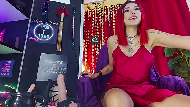 iammistress online show from December 12, 2024, 11:40 am