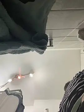 h4cAlex online show from December 2, 2024, 5:04 pm