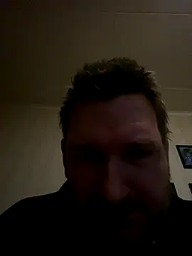 chrille82 online show from December 1, 2024, 8:20 pm