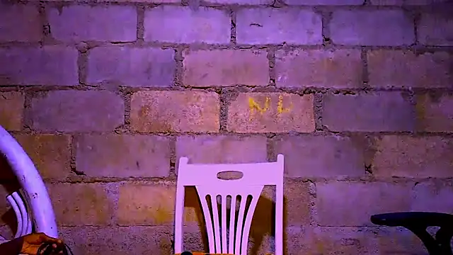 Snapshot of nzanizy chatting on November 11, 2025, 6:19 pm nzanizy online show from November 11, 2025, 6:19 pm