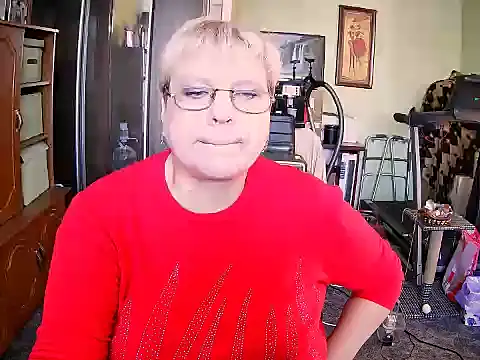 LOLA8888 online show from October 18, 2025, 10:49 am