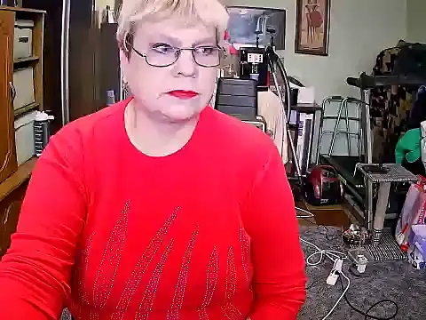 LOLA8888 online show from November 8, 2025, 11:54 am